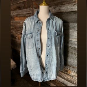 American Eagle Denim Shacket Size M